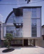 飯田橋 ウィステリアコートワカミヤ 閑静な住宅地に佇むデザイナーズマンション。