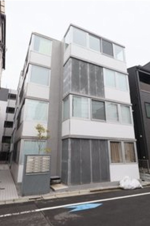 Mon-naka Apartment Terrace