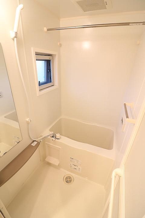 神楽坂 玄-GEN- 追い焚き機能、浴室乾燥機付きとバスルーム設備も充実！